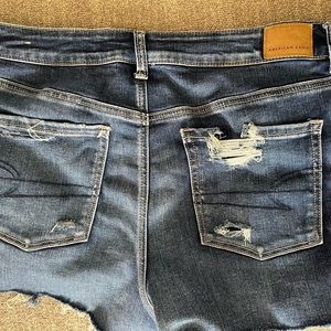 American eagle hi rise shorties
